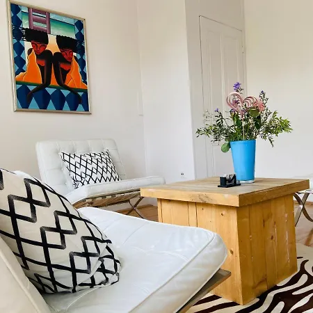 Bed and breakfast La Vie En Rose Centre 3*