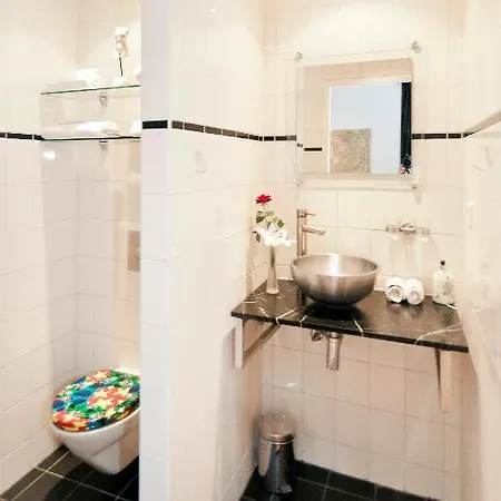 La Vie En Rose Centre 3* Amsterdam